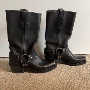 NWOT Frye Cow Leather 12R Harness Boots